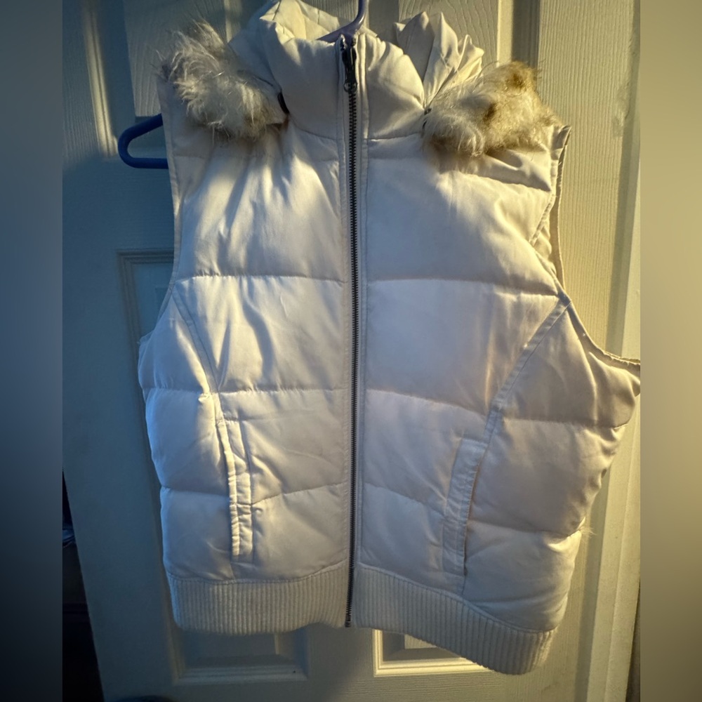 Y2K Aeropostale Goose Down Cream Puffer Vest with Faux Fur